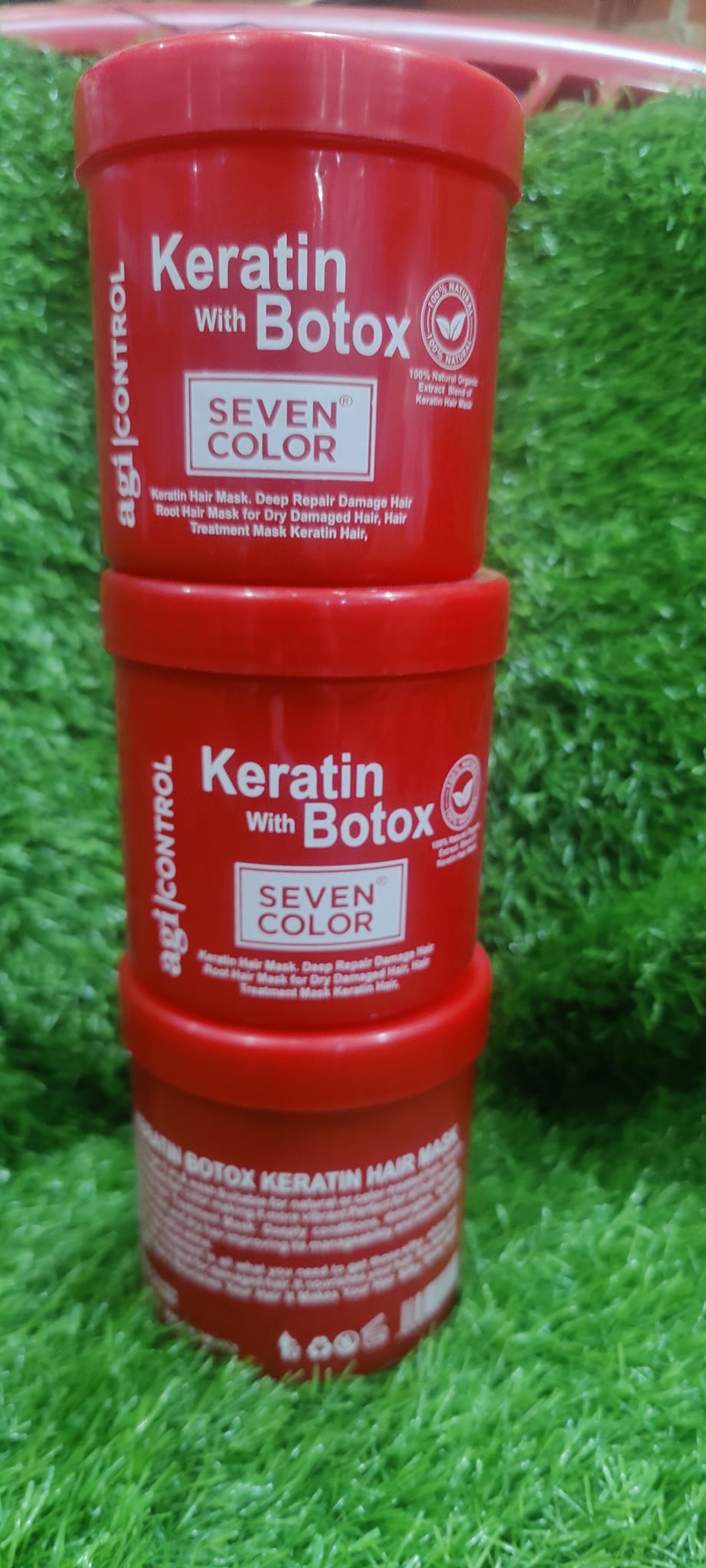 Seven Color Hair Mask application showing rich cream texture for nourishing hair care